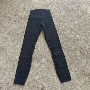 Lululemon align size 2 25"